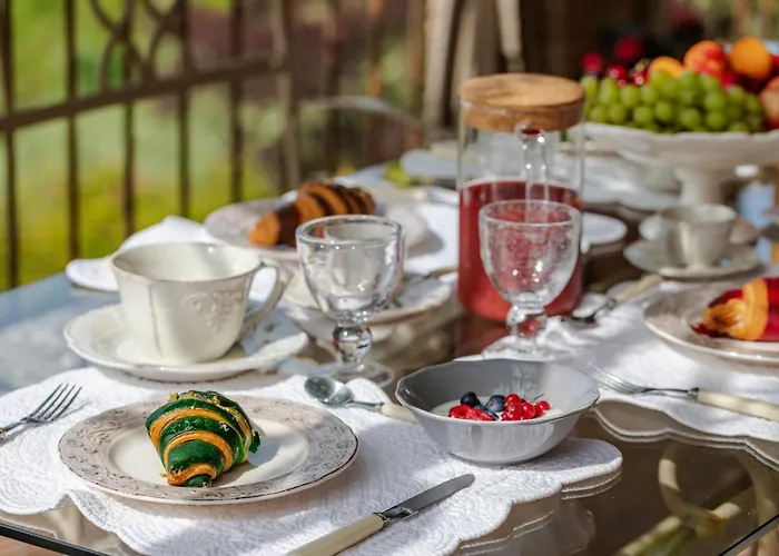 B-happy Villa's Buti