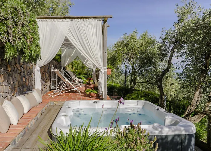 B-happy Villa's Buti