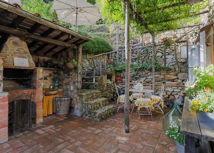 B-happy Villa's Villa *